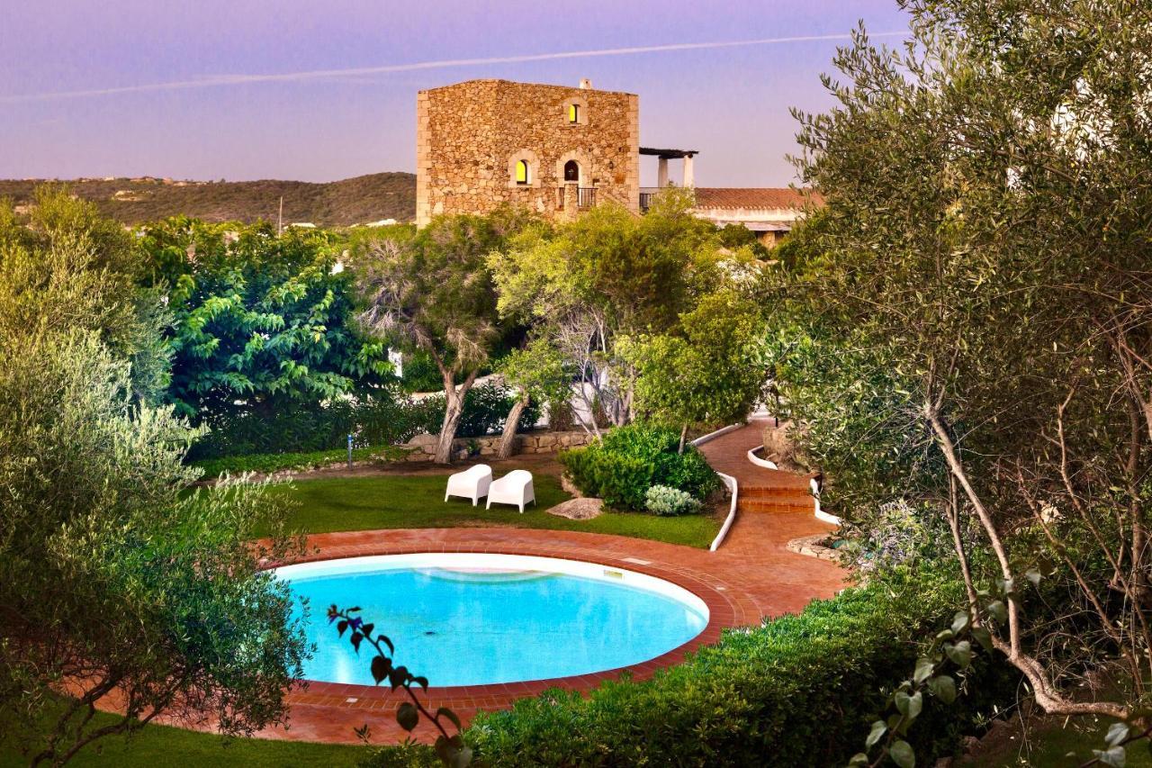 Residence Con Piscina A Liscia Di Vacca, 350 Mt Dal Mare, 3 Km Da Porto Cervo Екстериор снимка